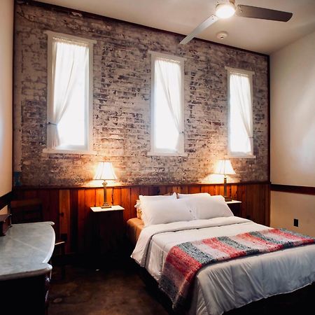 Inn At The Old Jail นิวออร์ลีนส์ ภายนอก รูปภาพ